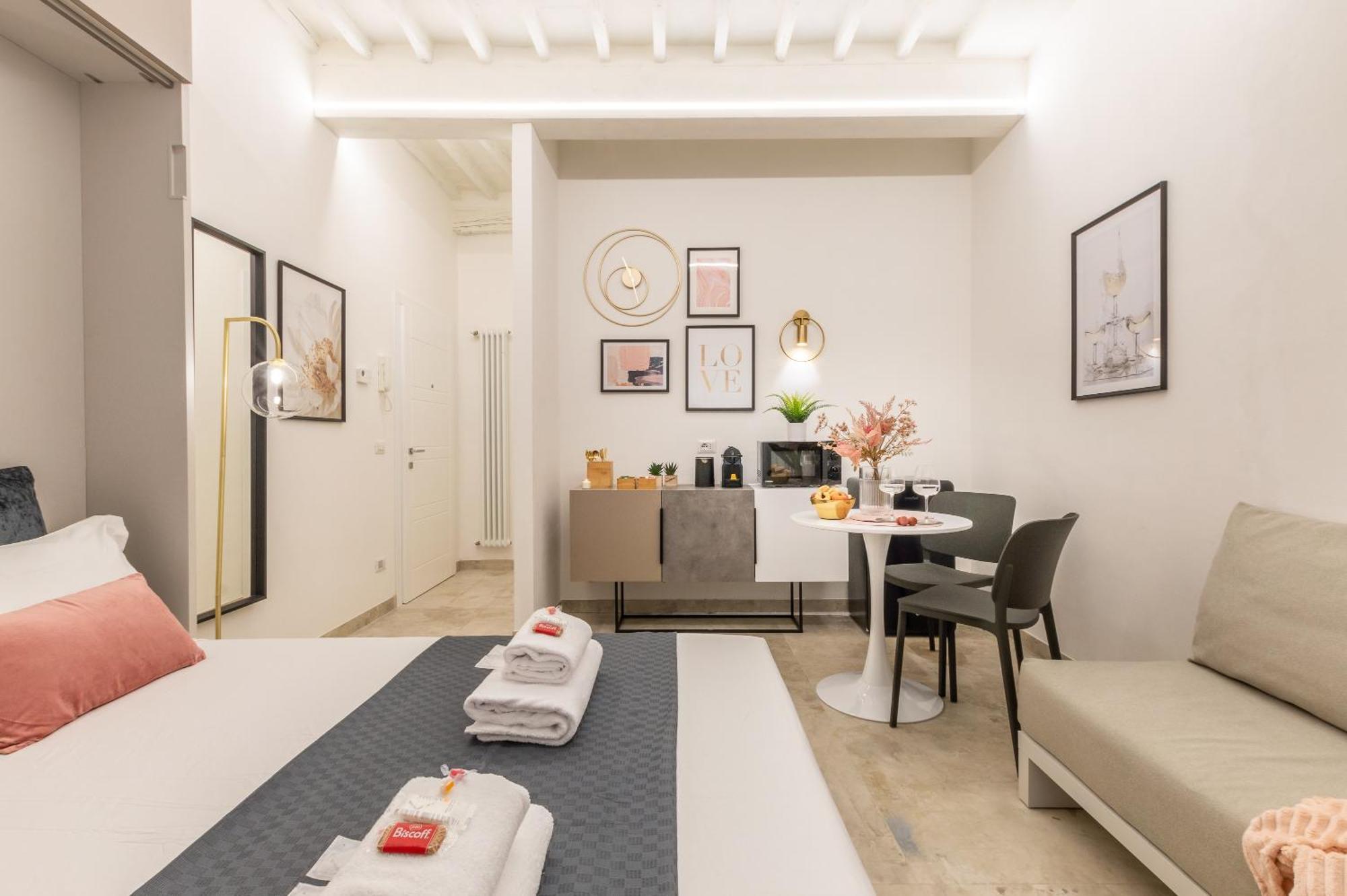 Lady Glam Suite Siena Exterior photo